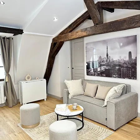 Le Marais' Finest Luxurious Apartment Paris Exterior photo