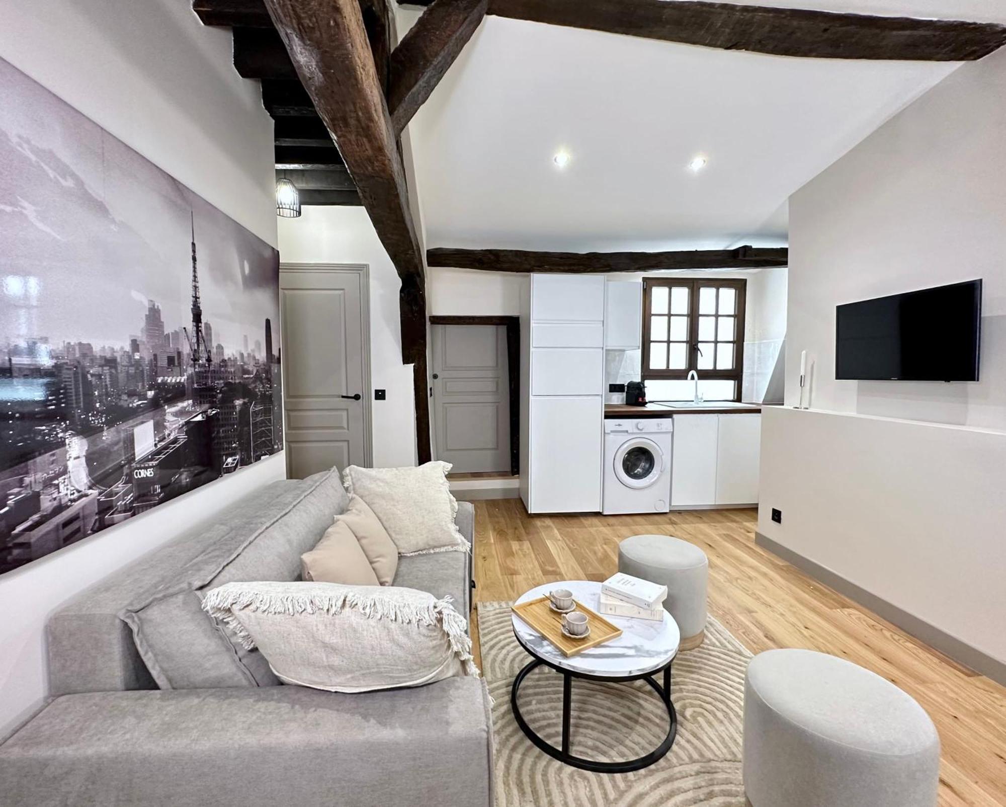 Le Marais' Finest Luxurious Appartement